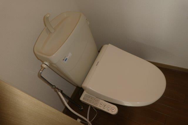 トイレ　ウォシュレット