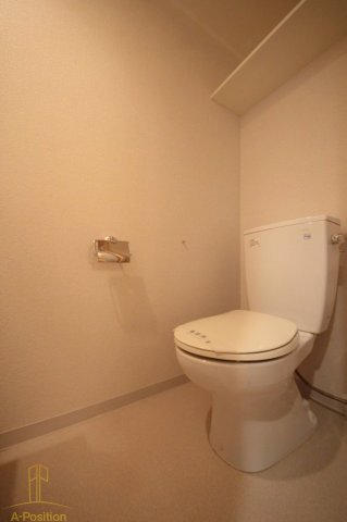 トイレ　エスリード御堂筋梅田