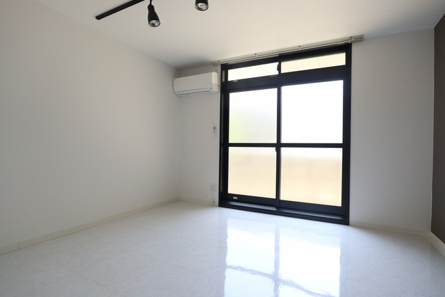 その他部屋・スペース　家具・家電はつきません。