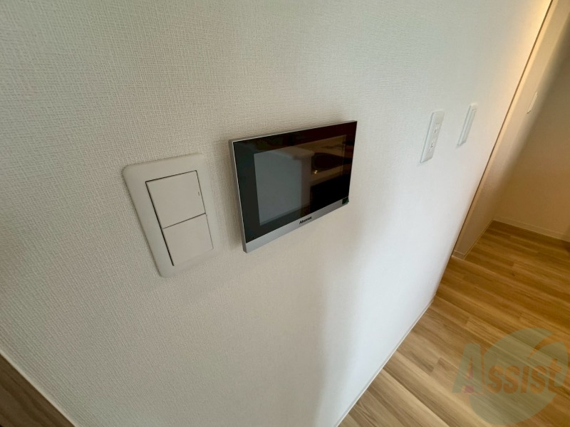 セキュリティ　インターホンです。オートロック付きで安心のマンションです。