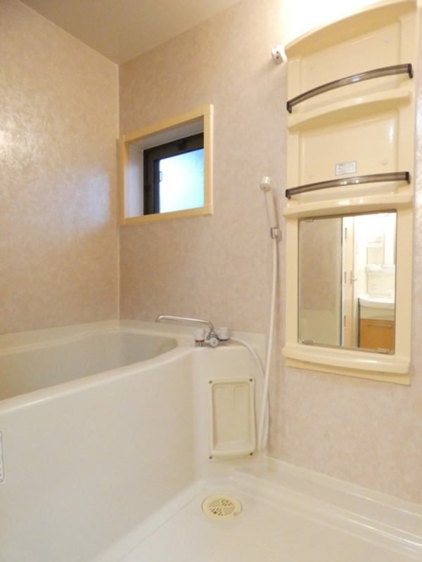 バス・シャワールーム　図面と現状に相違がある場合には現状を優先