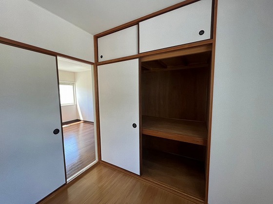 収納　※別部屋の写真です
