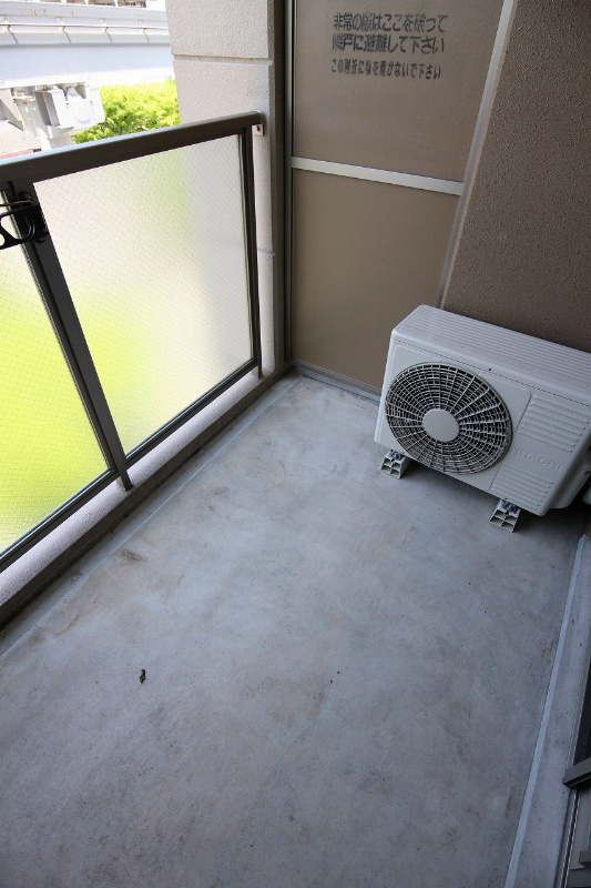 バルコニー　日当たり良好