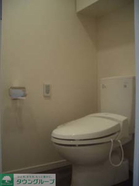 トイレ　Fタイプ2006年11月撮影