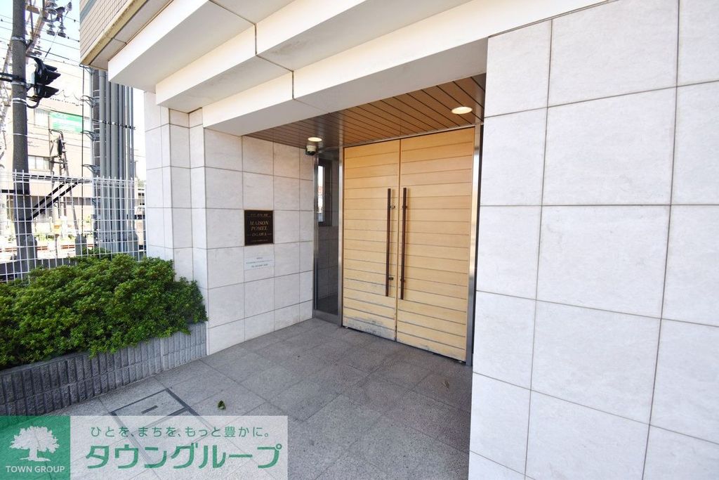 エントランス　エントランス