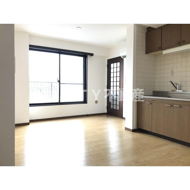 居室・リビング　おしゃれな居間です