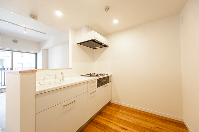 キッチン　※写真は同タイプ住戸です。