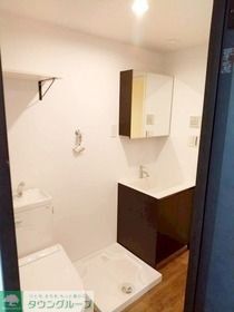 洗面設備　お部屋探しは株式会社　タウンハウジング　までお気軽にお問合…