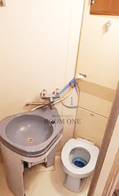 バス・シャワールーム　シャワールームです。