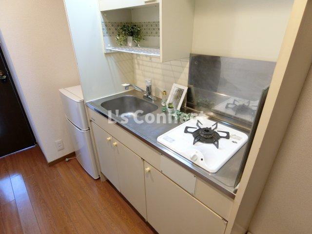 キッチン　１口ガスコンロ付きのキッチン。