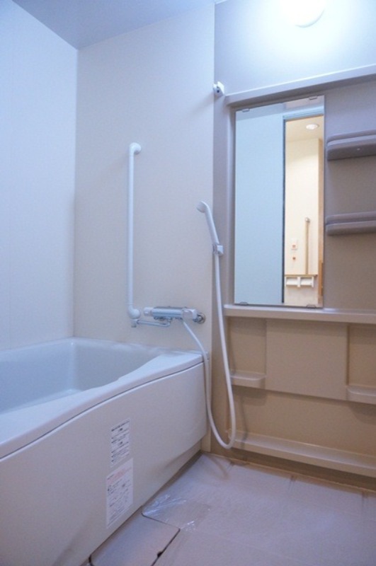 バス・シャワールーム　図面と現状に相違がある場合には現状を優先