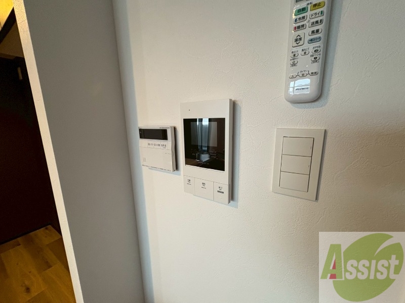 セキュリティ　モニタ付インターホンでセキュリティ面も安心です。