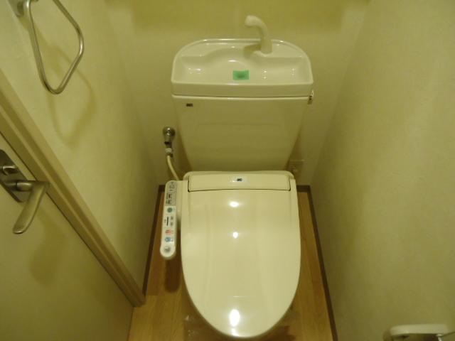 トイレ　トイレ