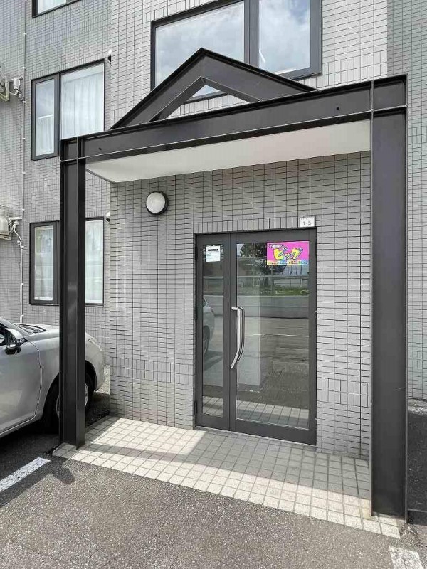 エントランス　エントランス