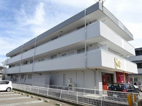 建物外観　外観写真（昼）