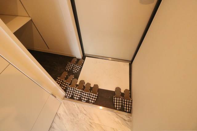 玄関　玄関、シューズボックス！