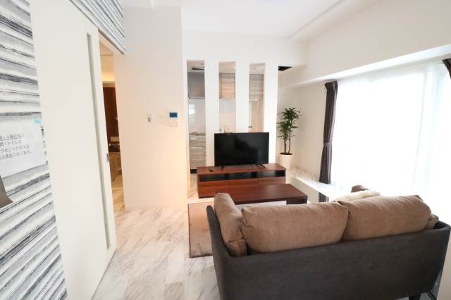 居室・リビング　家具家電付きのお部屋♪