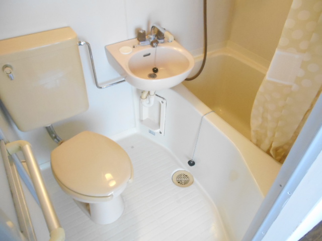 バス・シャワールーム