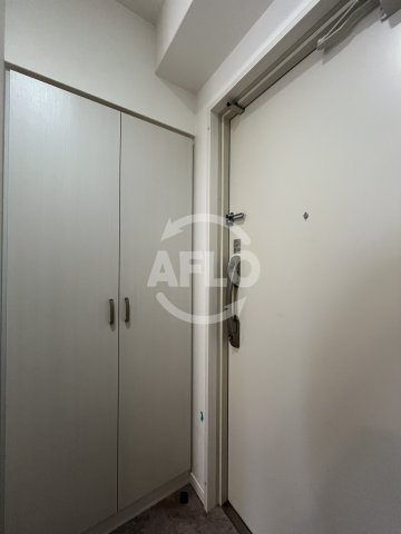 玄関　スプランディッド新大阪DUE　玄関