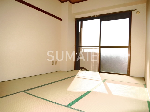 その他部屋・スペース　６帖和室です☆