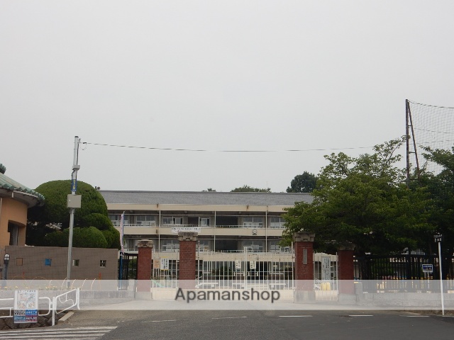 小学校　早島小学校（小学校）まで747m