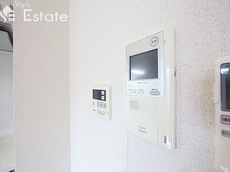 セキュリティ　モニター付きインターホン