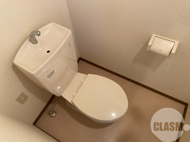 トイレ　ウォシュレット設置できます♪