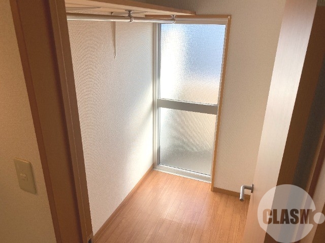 収納　ウォークインクローゼット