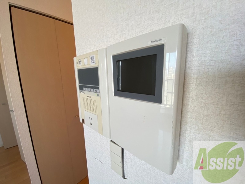 セキュリティ　インターホンは通話ができるので急な訪問があっても安心です。