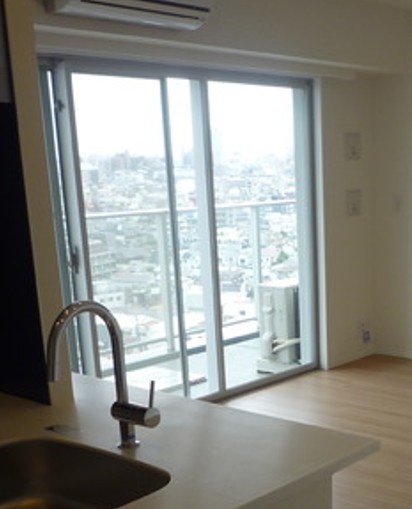 バルコニー　同タイプのお写真です（色合いが異なる場合が御座います）