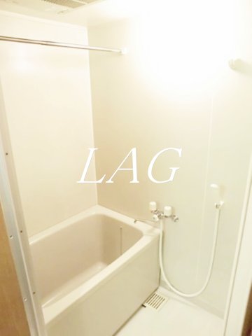 バス・シャワールーム　お風呂です。