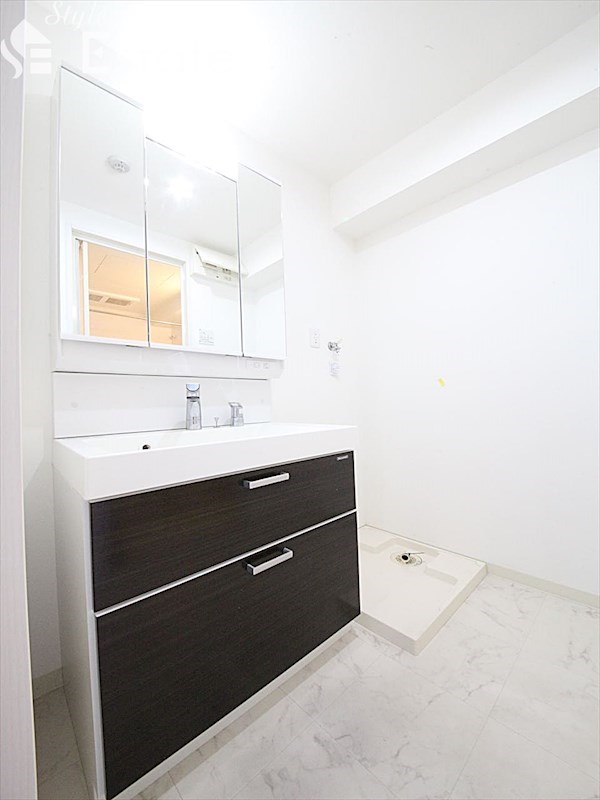 洗面設備　洗面所