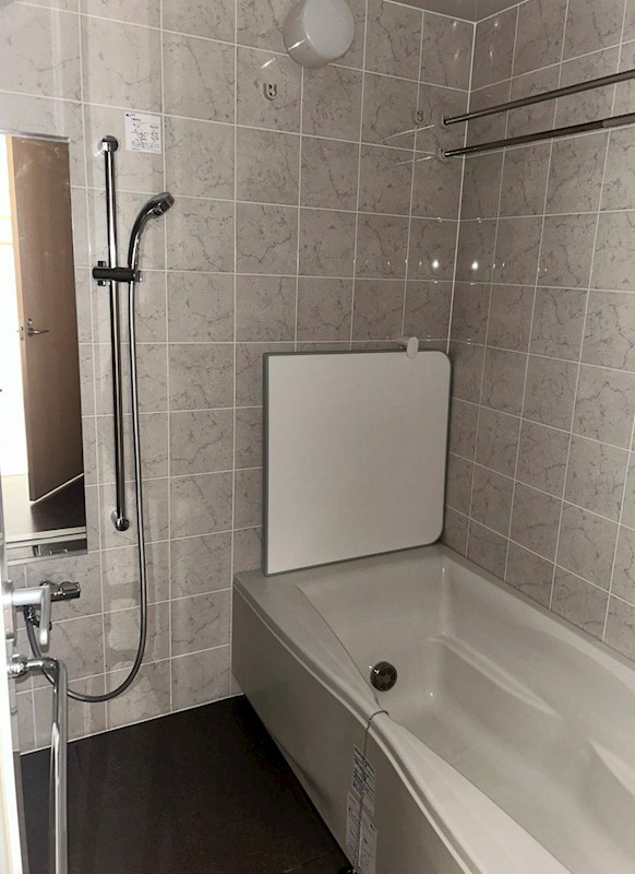 バス・シャワールーム　別部屋参考写真