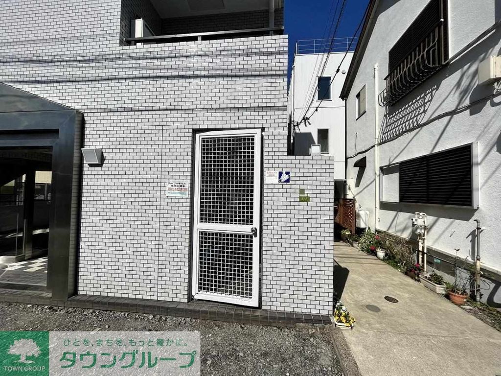 その他　エントランス