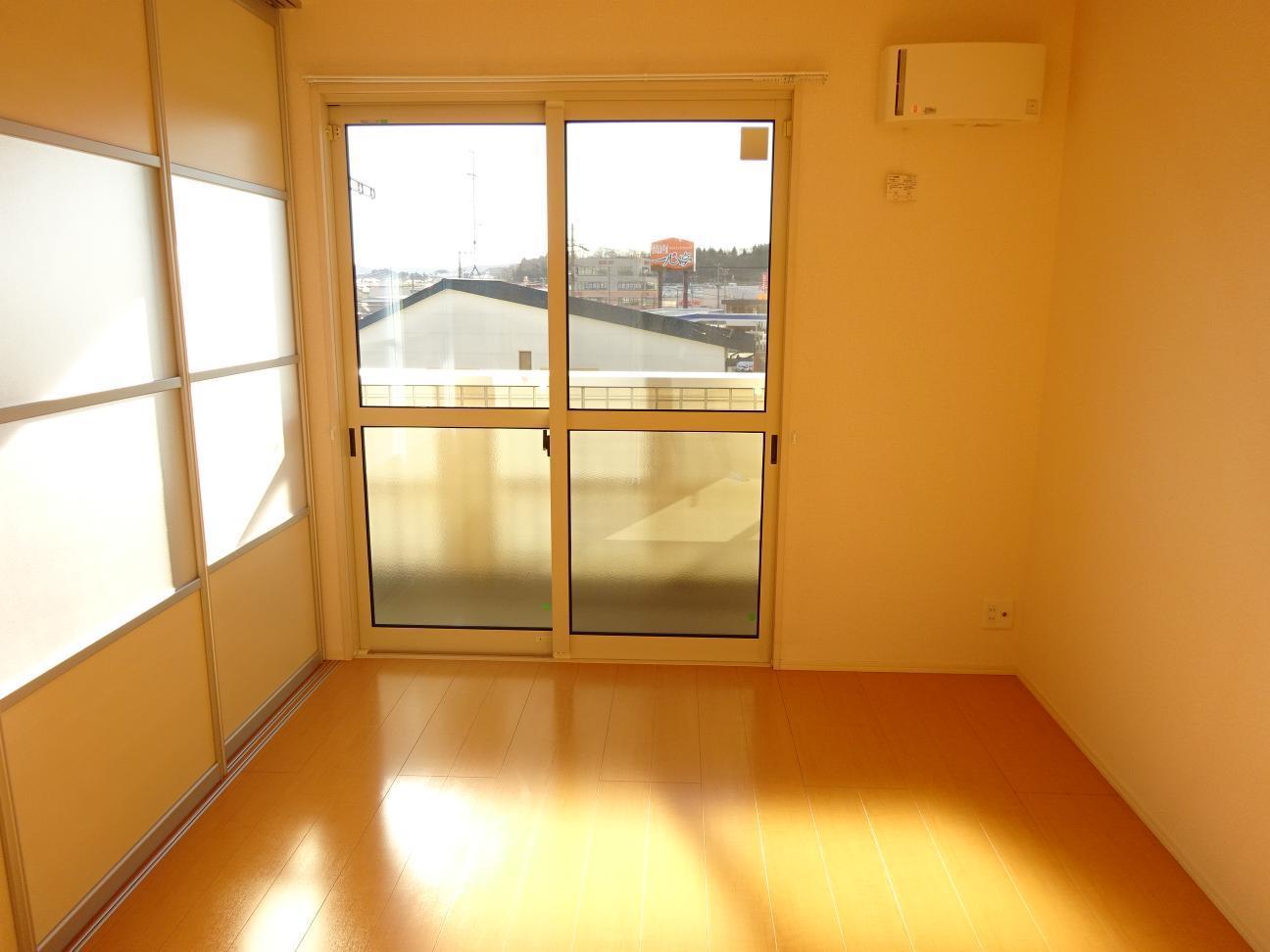 居室・リビング　洋室