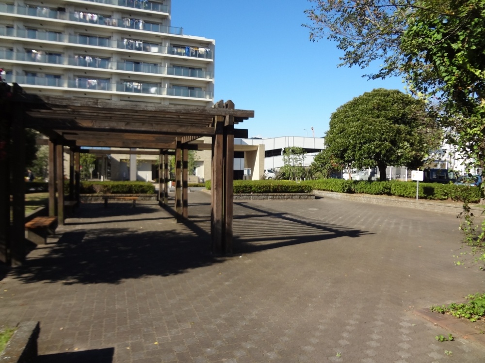 公園　公園（公園）まで671m