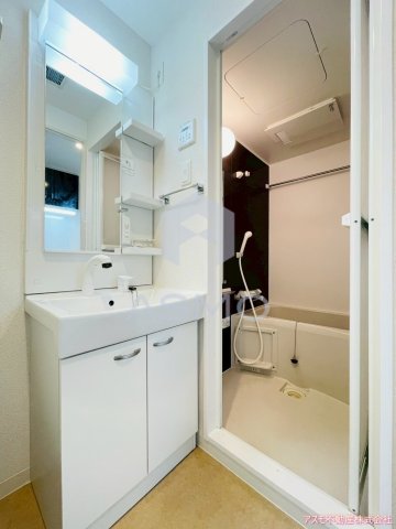 洗面設備　同マンション別部屋参考写真