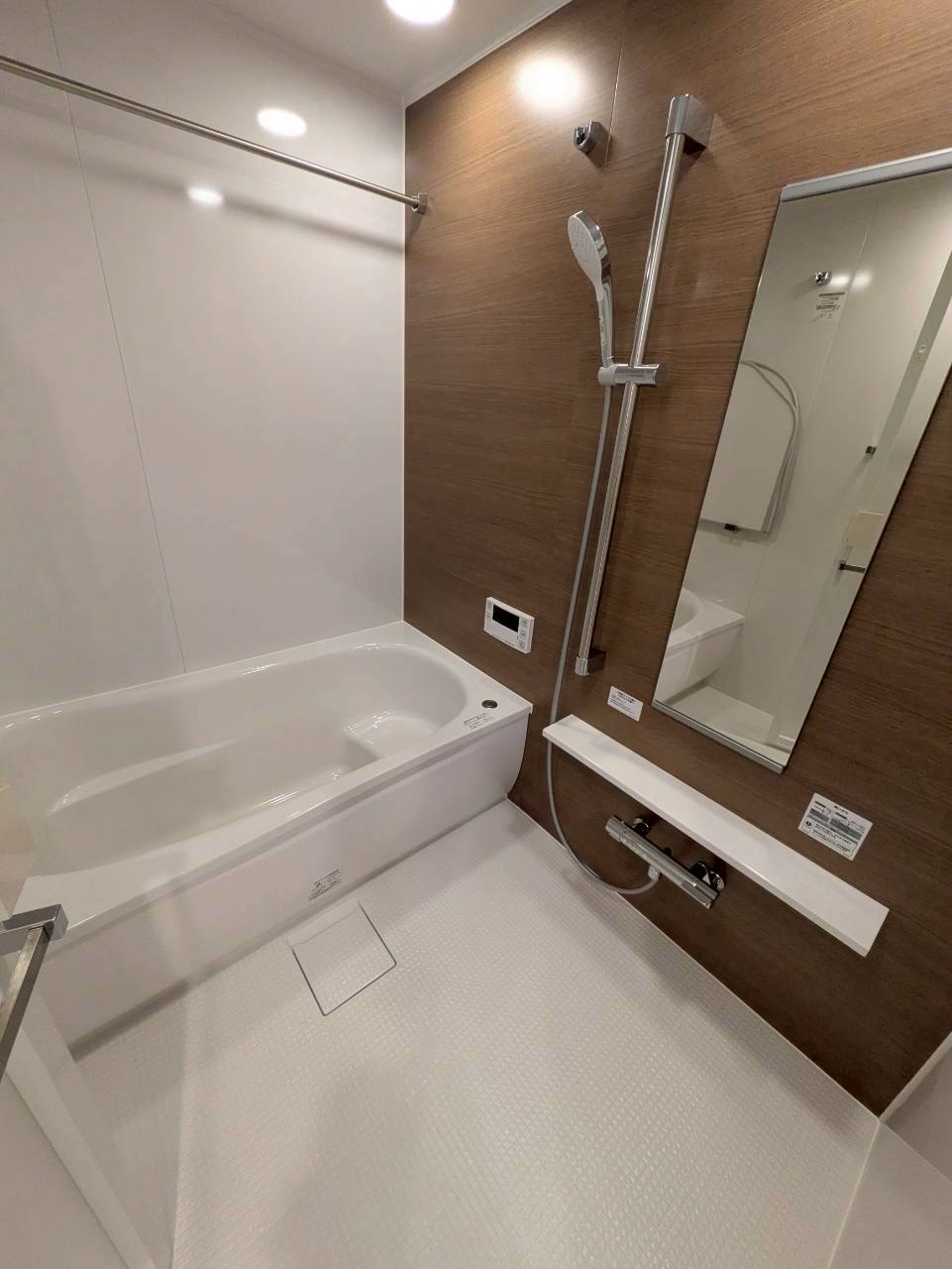 バス・シャワールーム