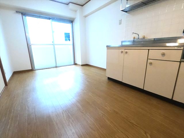 その他部屋・スペース　南向きの明るいお部屋