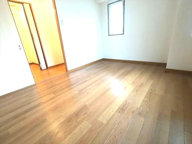 庭　ベッドルーム