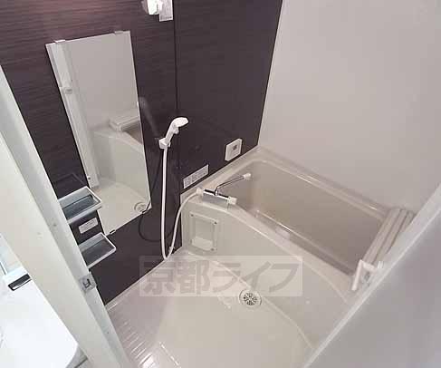 バス・シャワールーム　ゆったりセパレート。