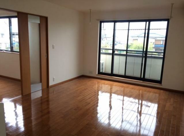 居室・リビング　ゆったり過ごせるリビングです