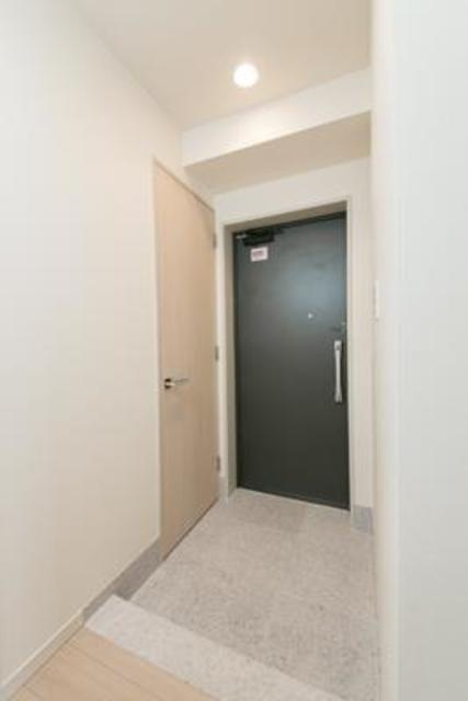 玄関　※写真は同タイプ住戸です。