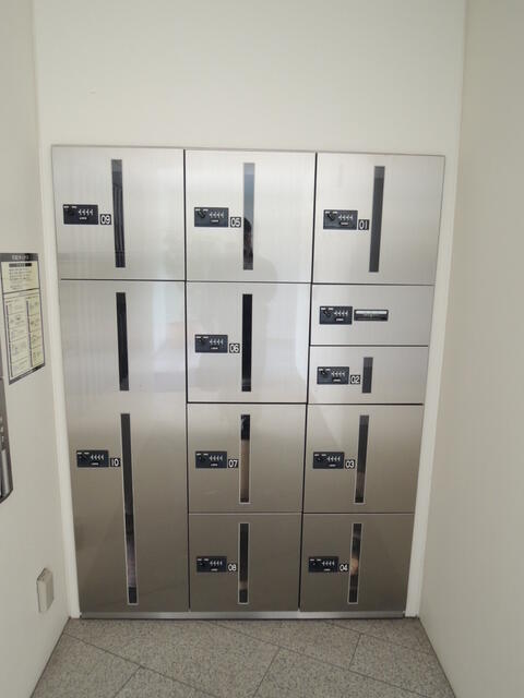 その他設備　宅配ロッカー