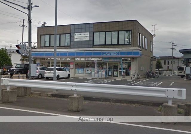 コンビニ　ローソン（コンビニ）まで939m