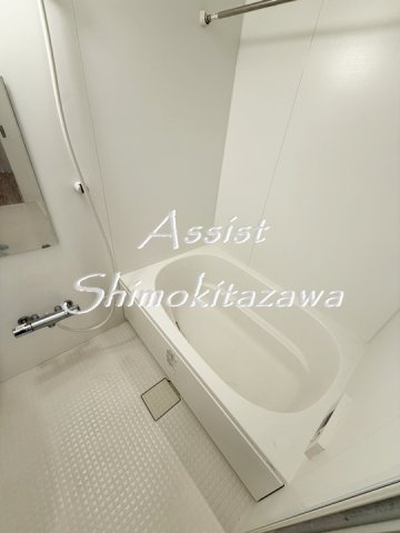 バス・シャワールーム　※同物件の参考写真です