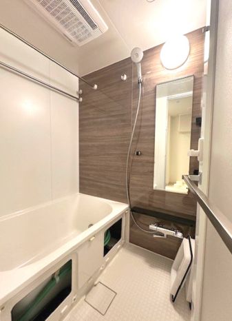 バス・シャワールーム