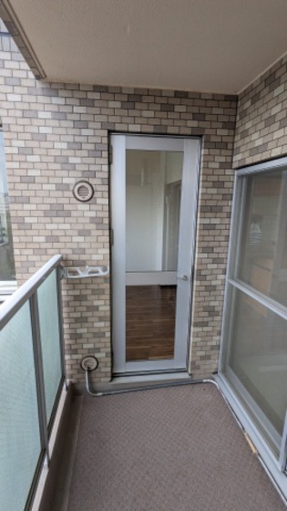 バルコニー　※別号室の写真です。