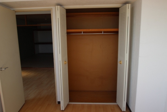 収納　※別号室の写真です。