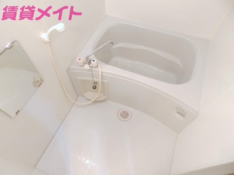 バス・シャワールーム　同型参考写真